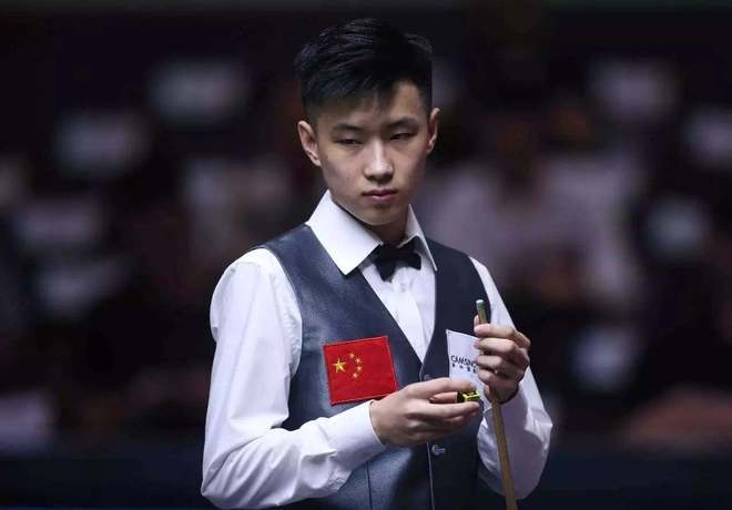 能够完整呈 能够完整呈