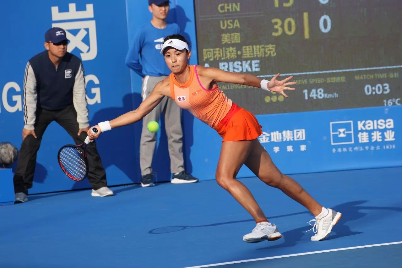 式比赛中的 式比赛中的